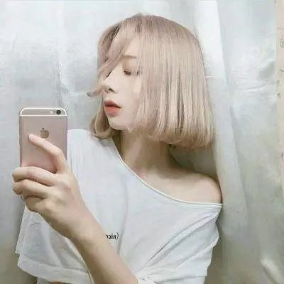 她和她的猫